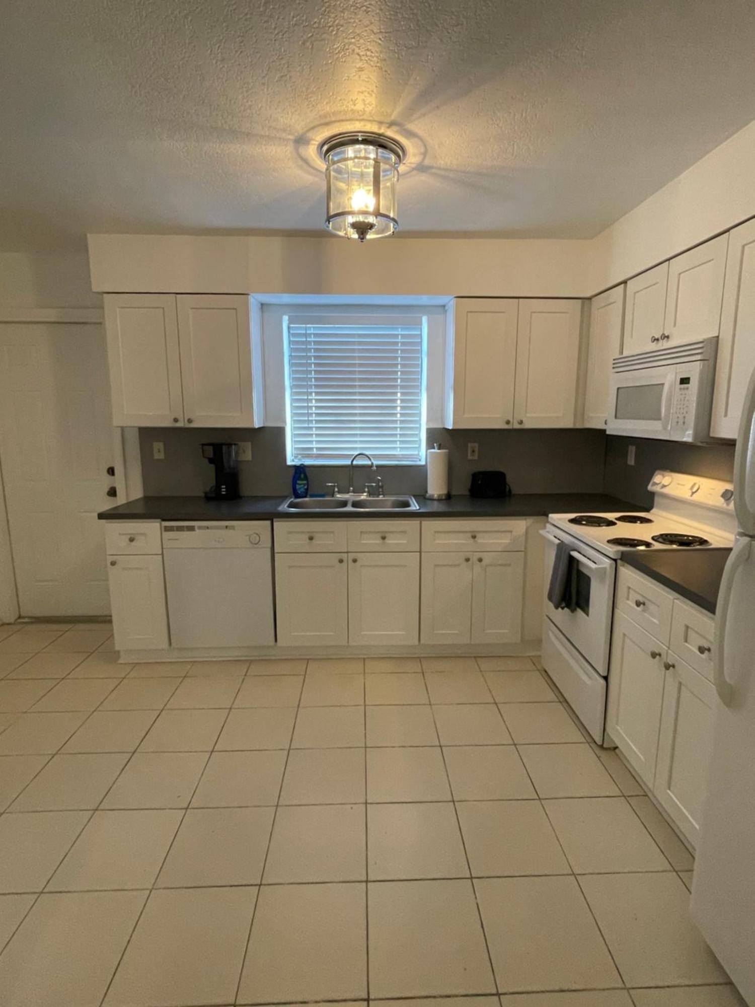 Cozy Downtown Apartments On Water Fort Lauderdale Exterior photo